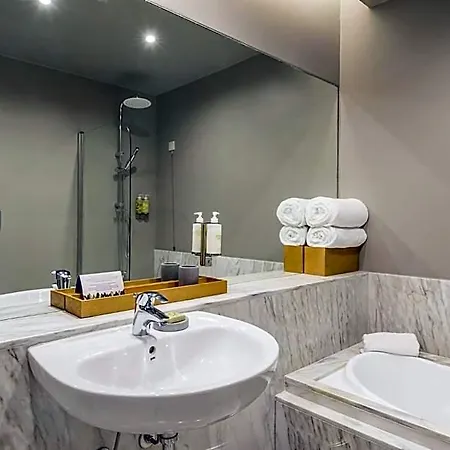 C Boutique Hotel 4*